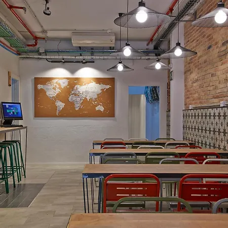 Hostel Hola Collblanc